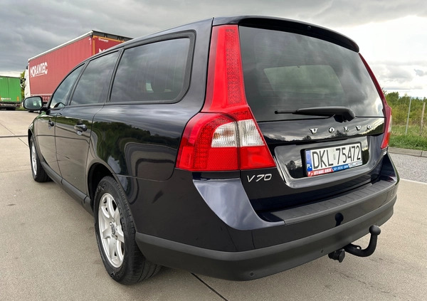 Volvo V70 cena 24800 przebieg: 274000, rok produkcji 2009 z Kłodzko małe 781